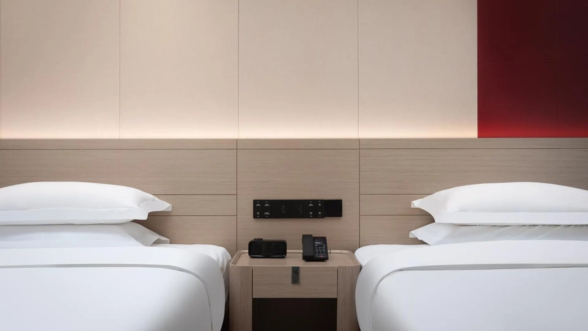 Ramada By Wyndham Honghe Kaiyuan Hotel Kaiyuan